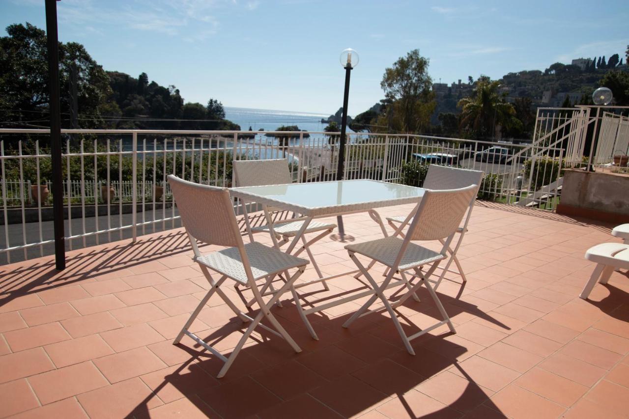Taormina Isola Bella Suite Экстерьер фото